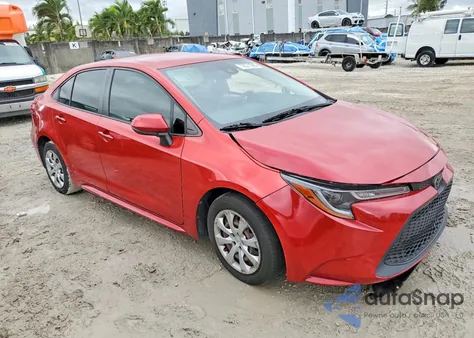 2021 Toyota Corolla Le z USA, uszkodzony, nr VIN JTDEPMAE6MJ124793
